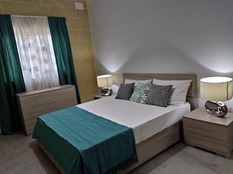 Apartment Close To The Sea Marsaskala Exterior foto